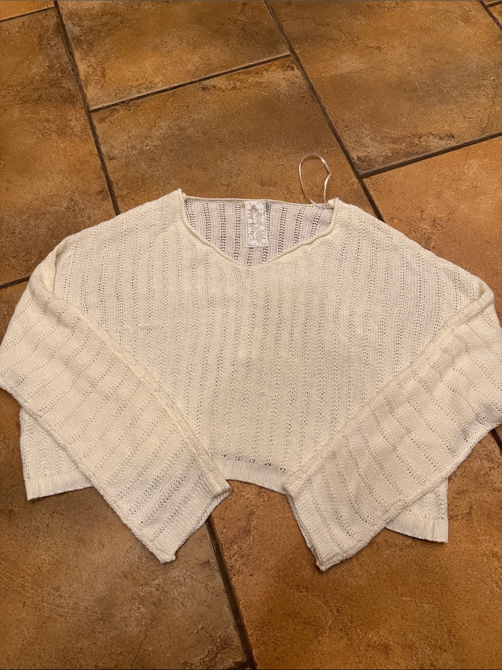 Sadie & Sage Cream Open-Knit V-Neck Sweater